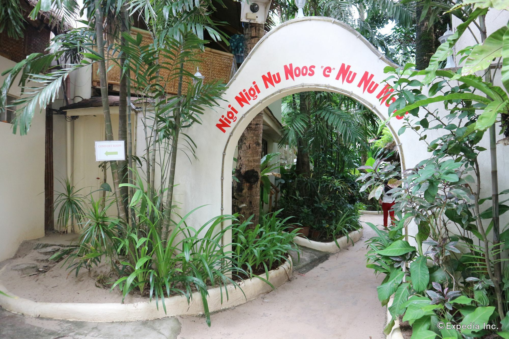 Inn Nigi Nigi Nu Noos 'e' Nu Nu Noos Balabag (Boracay)